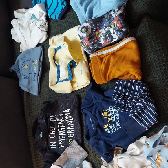 Baby bundle - Picture 3 of 4